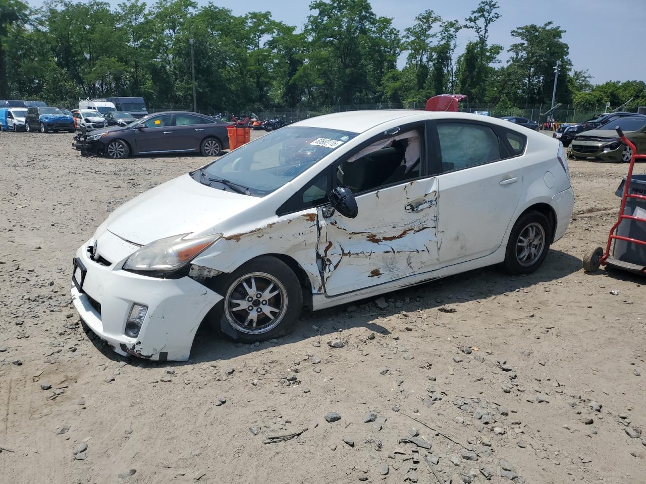 TOYOTA PRIUS 2011