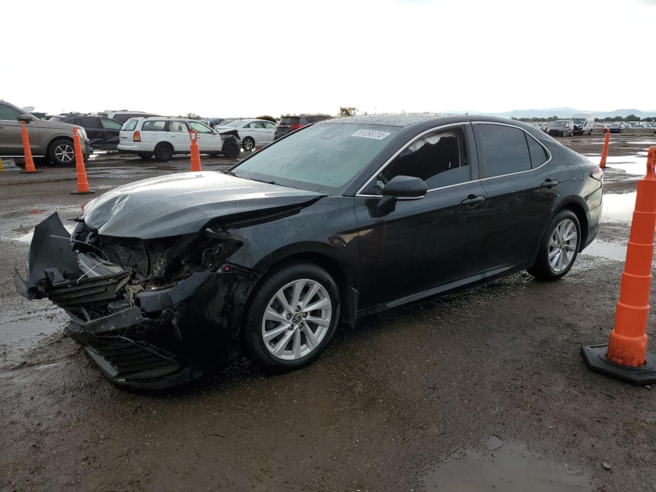 TOYOTA CAMRY LE 2021