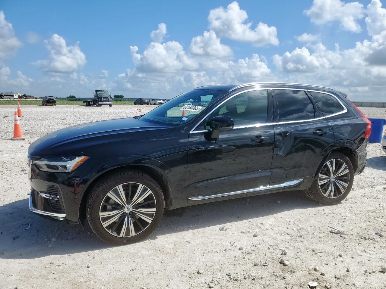 VOLVO XC60 B6 IN 2022