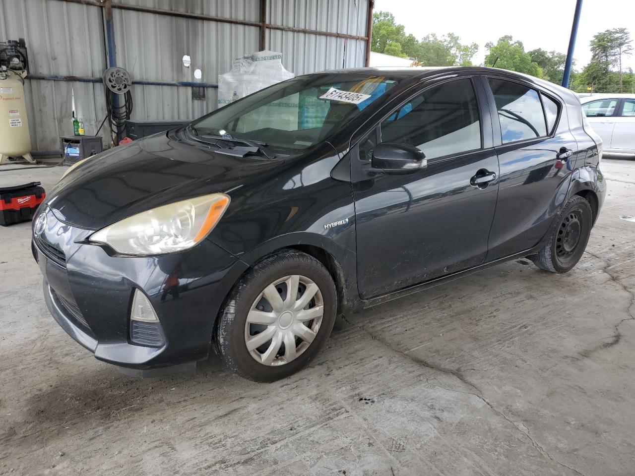 TOYOTA PRIUS C 2011