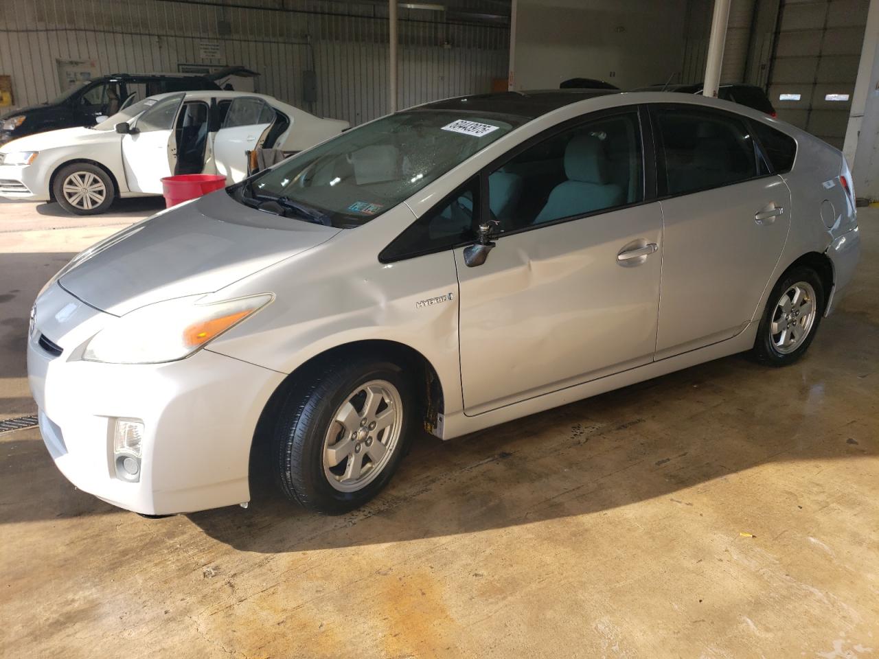 TOYOTA PRIUS 2010
