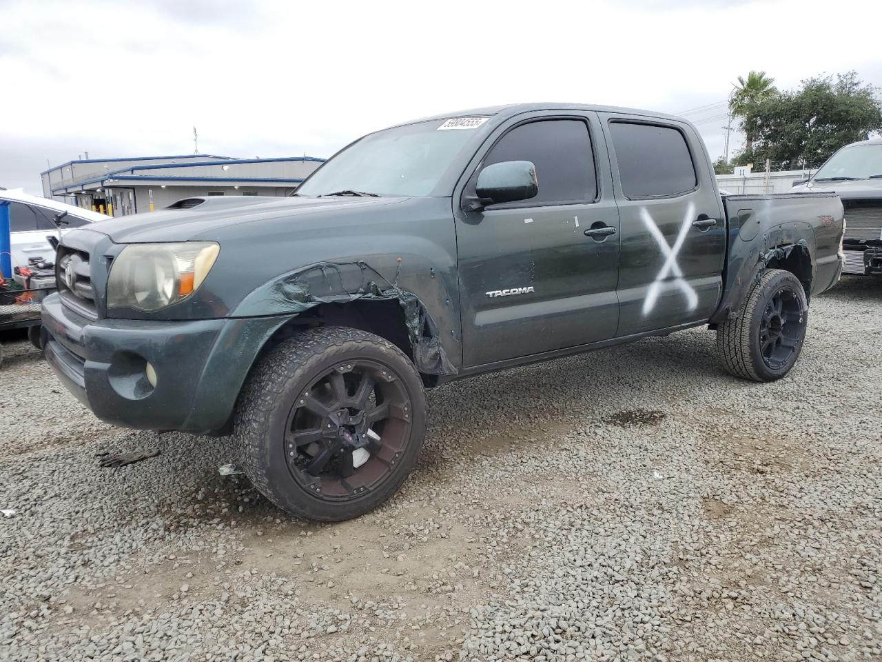 TOYOTA TACOMA DOU 2010