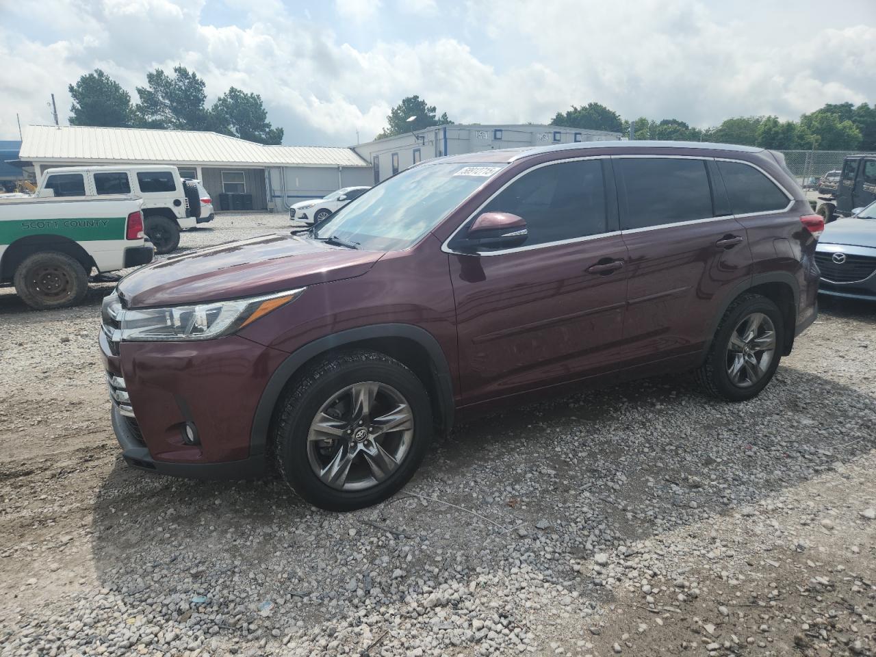 TOYOTA HIGHLANDER 2017