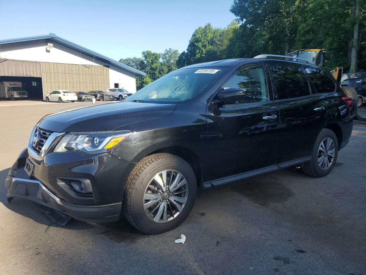 NISSAN PATHFINDER 2019