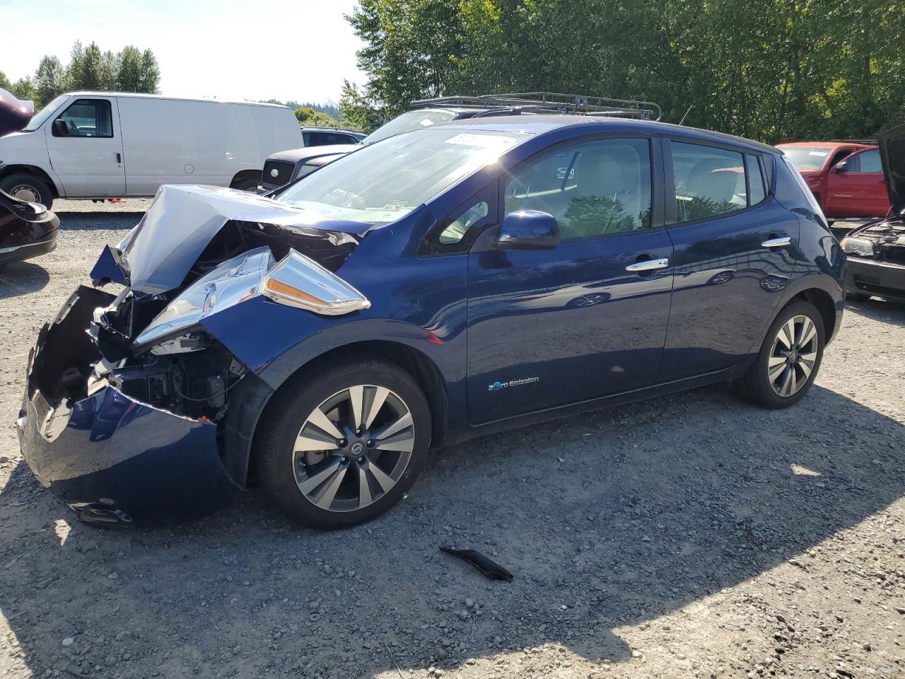NISSAN LEAF SV 2016