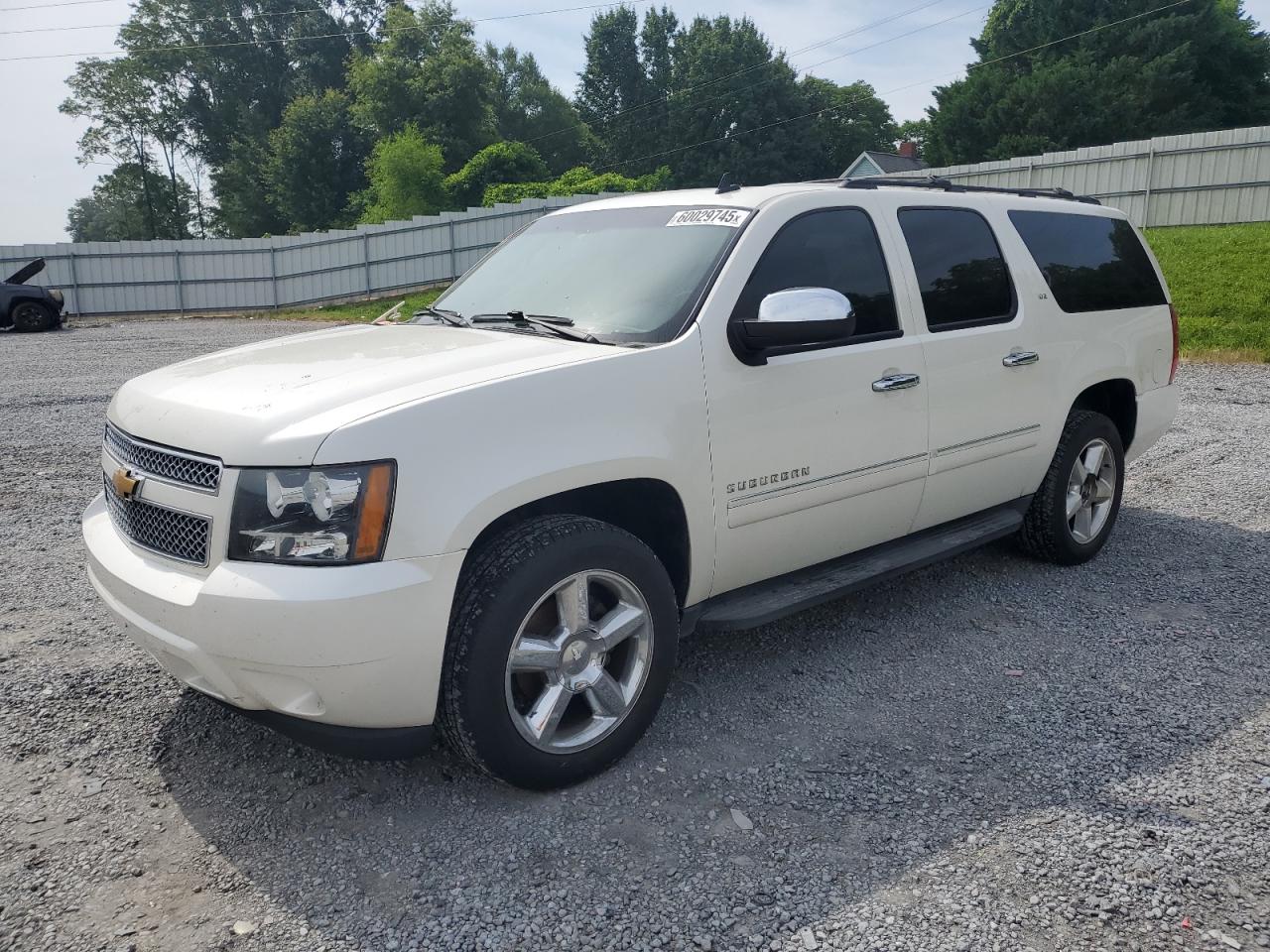 CHEVROLET SUBURBAN K 2014