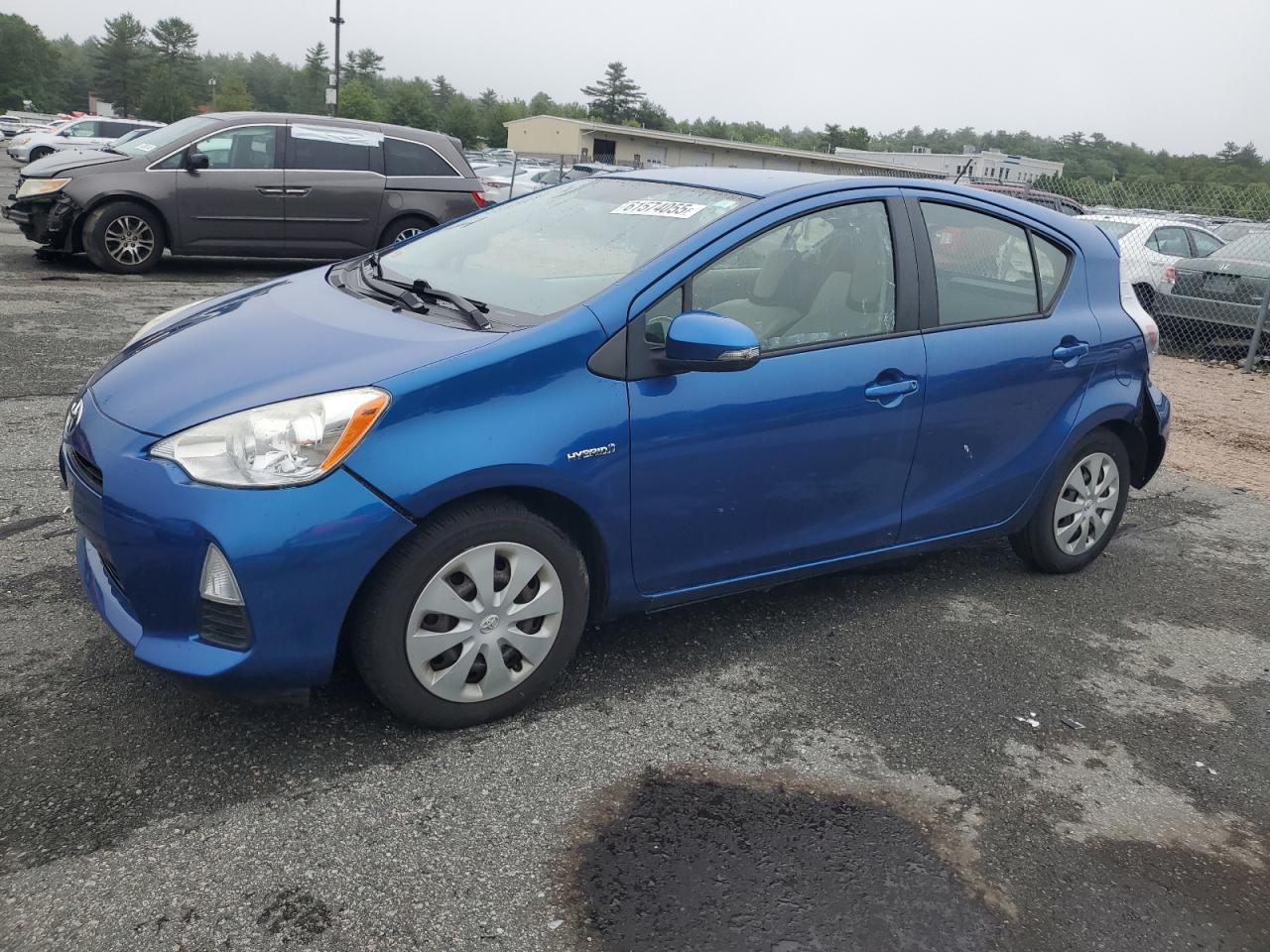 TOYOTA PRIUS C 2012