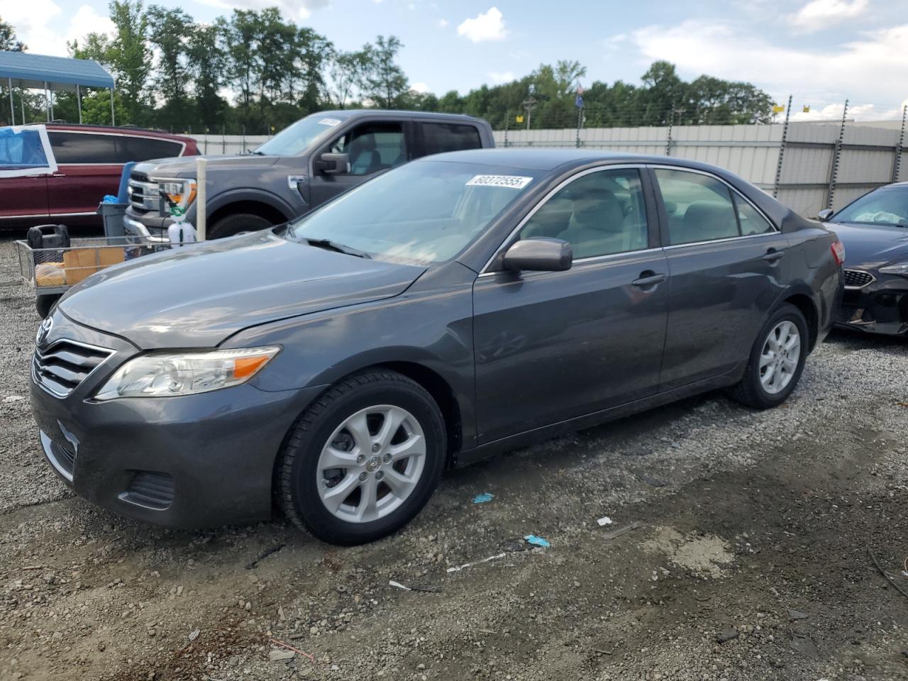 TOYOTA CAMRY BASE 2010