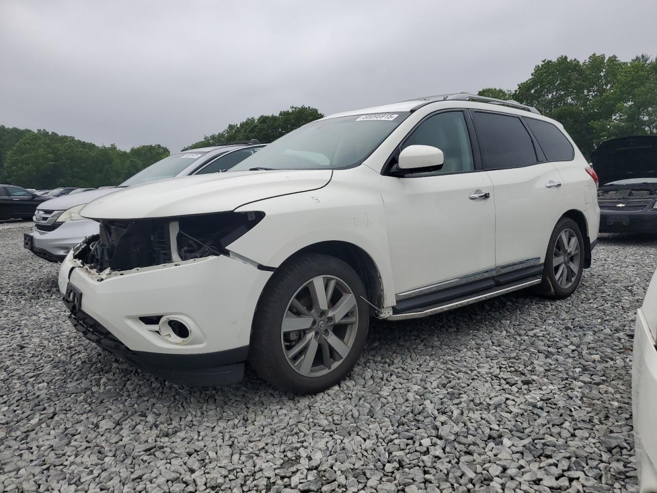 NISSAN PATHFINDER 2013