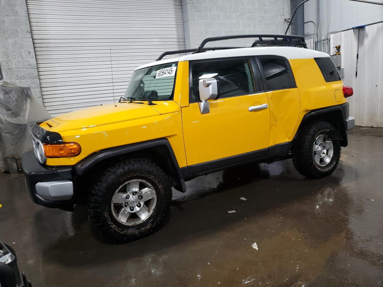 TOYOTA FJ CRUISER 2008