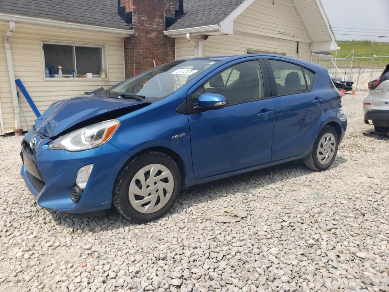 TOYOTA PRIUS C 2015