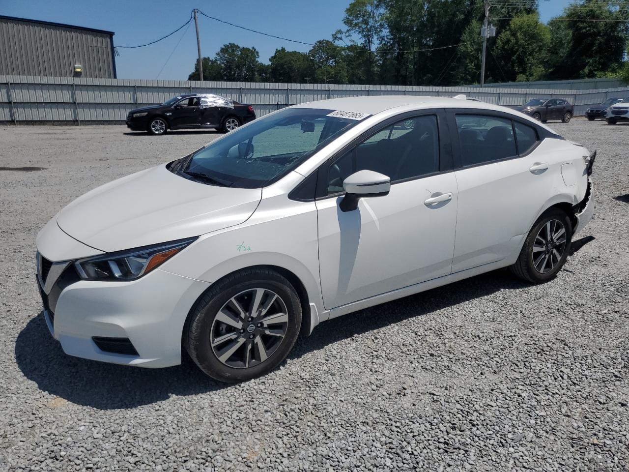 NISSAN VERSA 2021