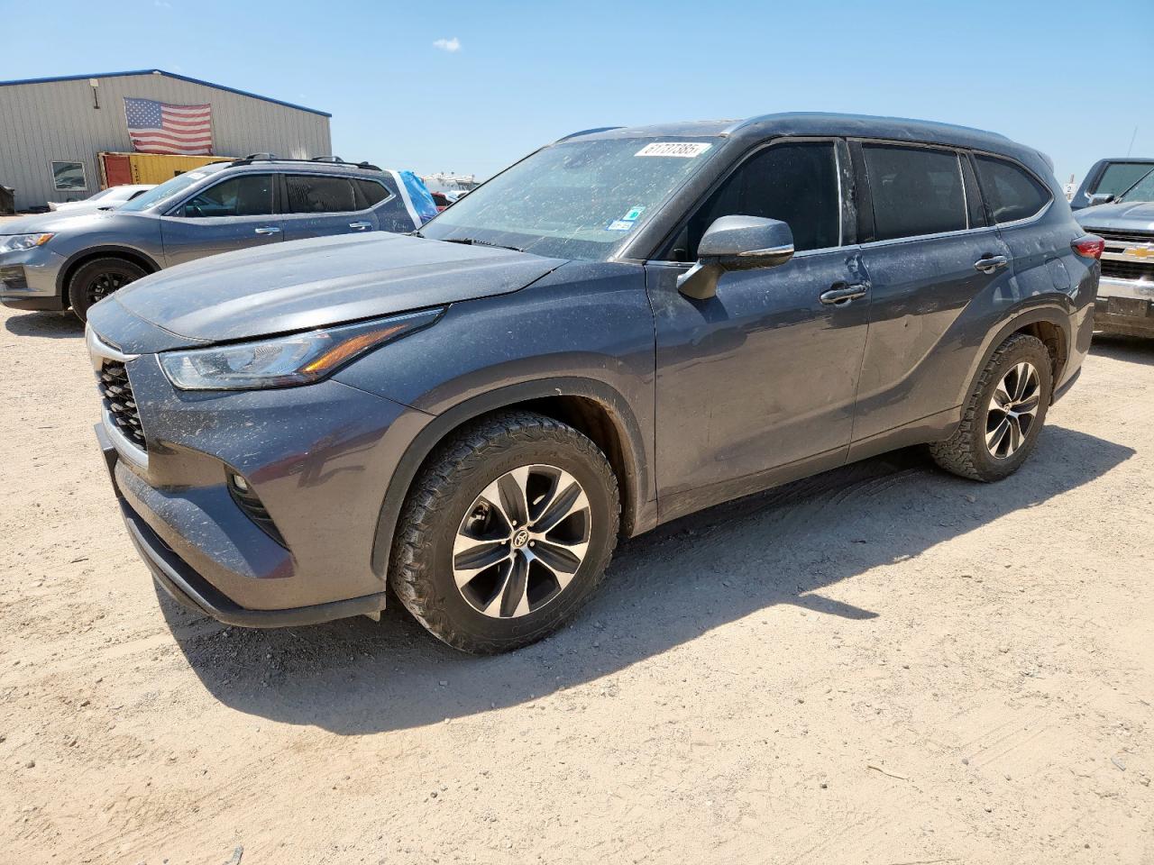 TOYOTA HIGHLANDER XLE 2020