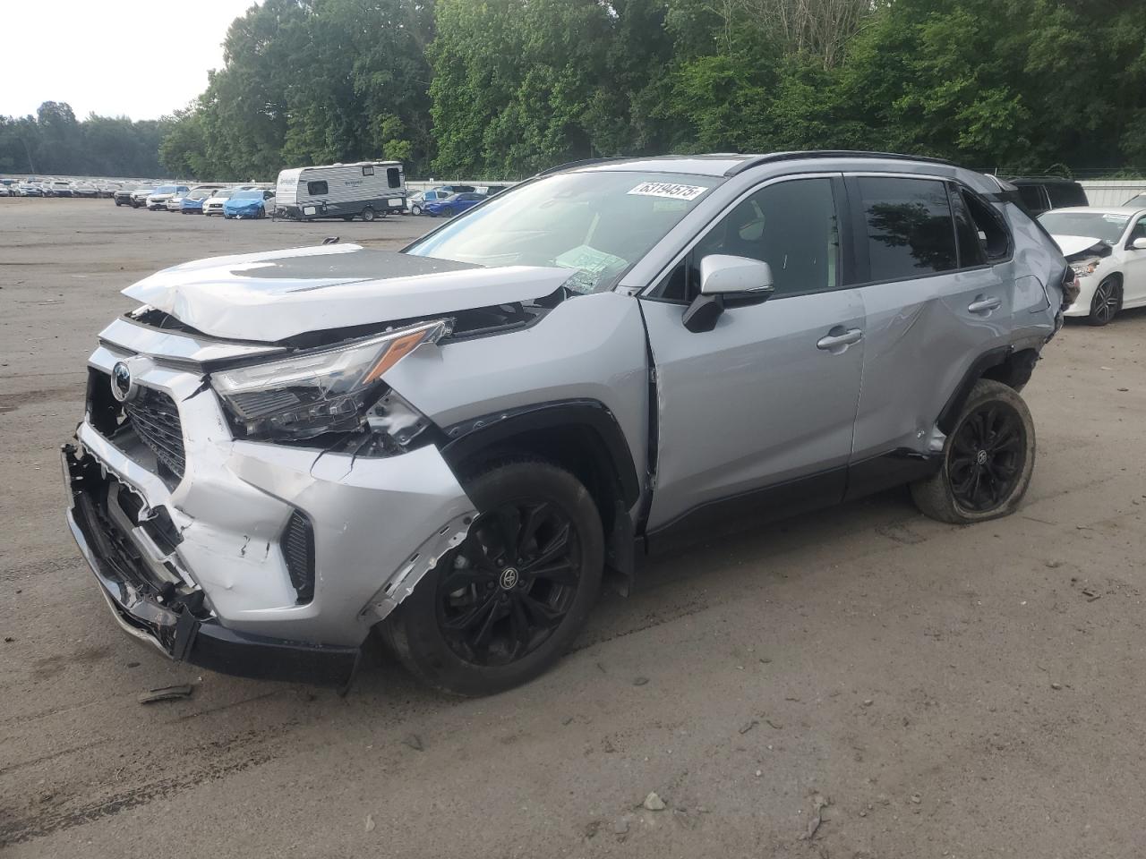 TOYOTA RAV4 SE 2022