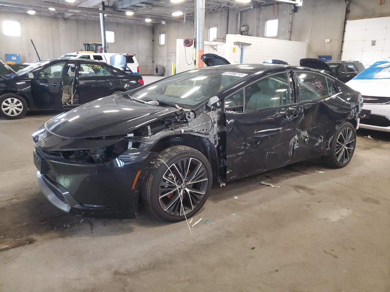 TOYOTA PRIUS LE 2024