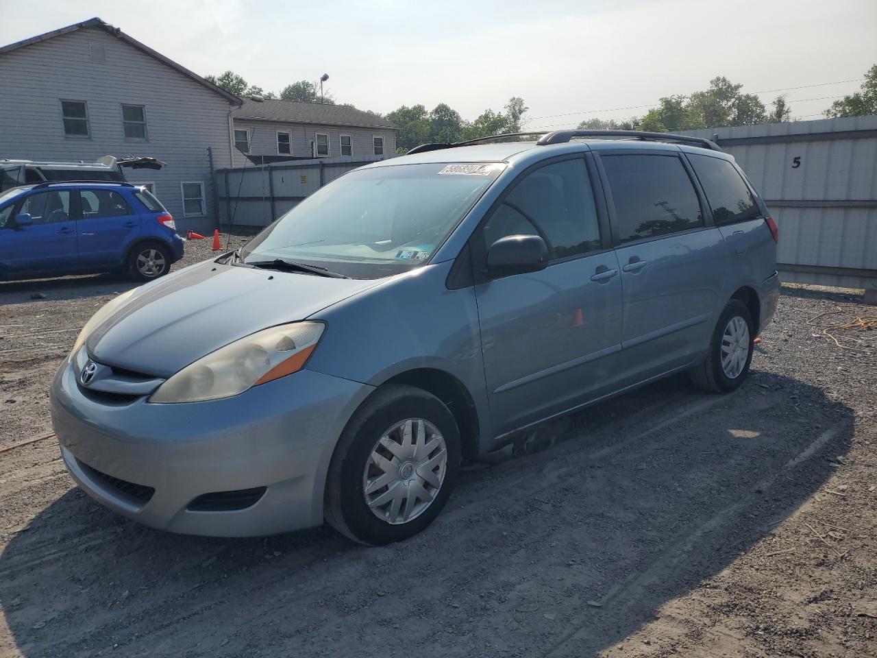 TOYOTA SIENNA CE 2007