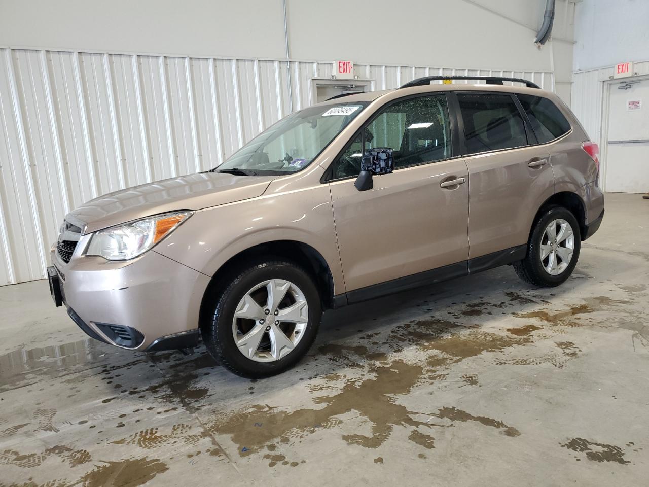 SUBARU FORESTER 2016