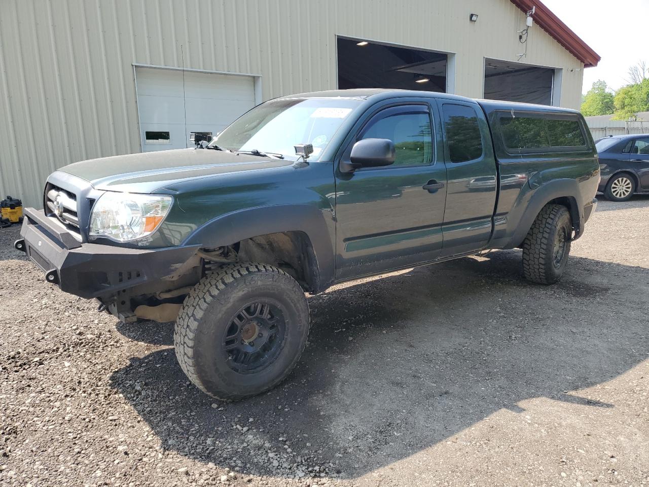 TOYOTA TACOMA ACC 2010