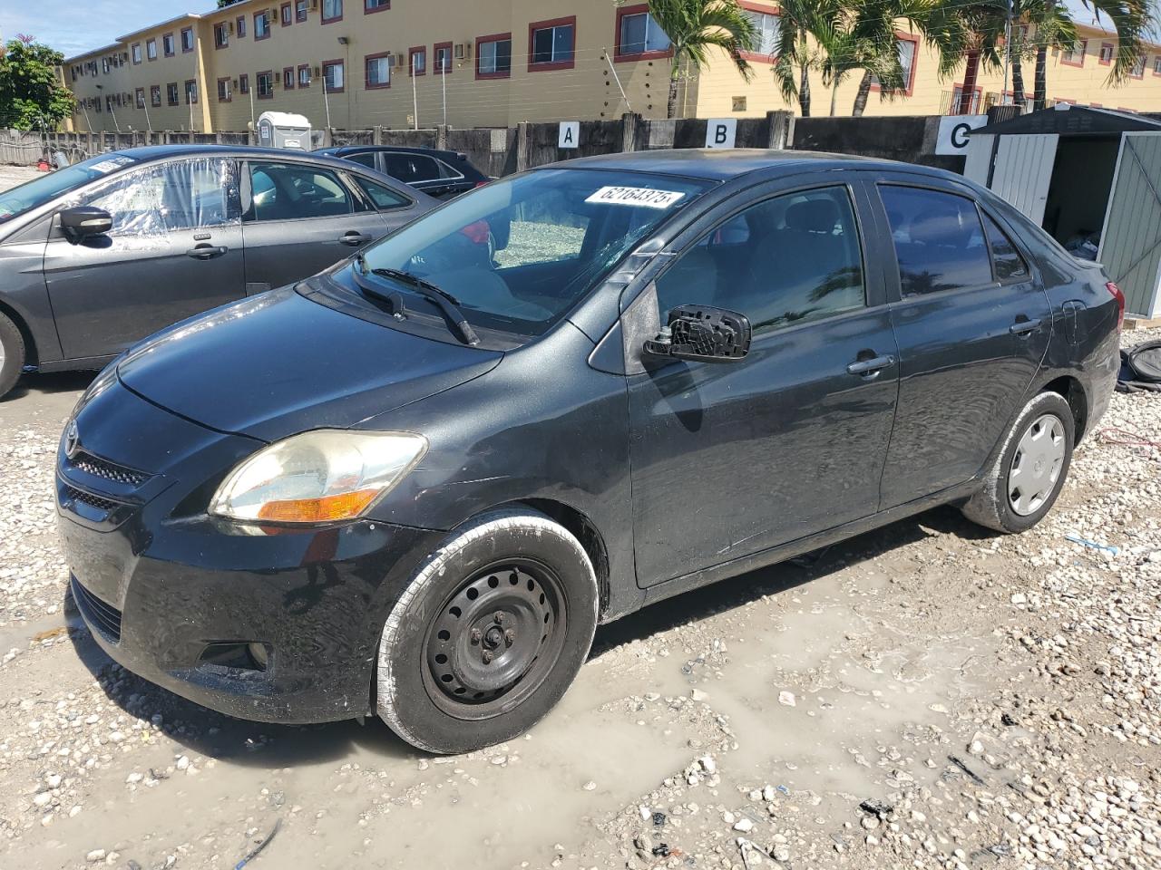 TOYOTA YARIS 2008