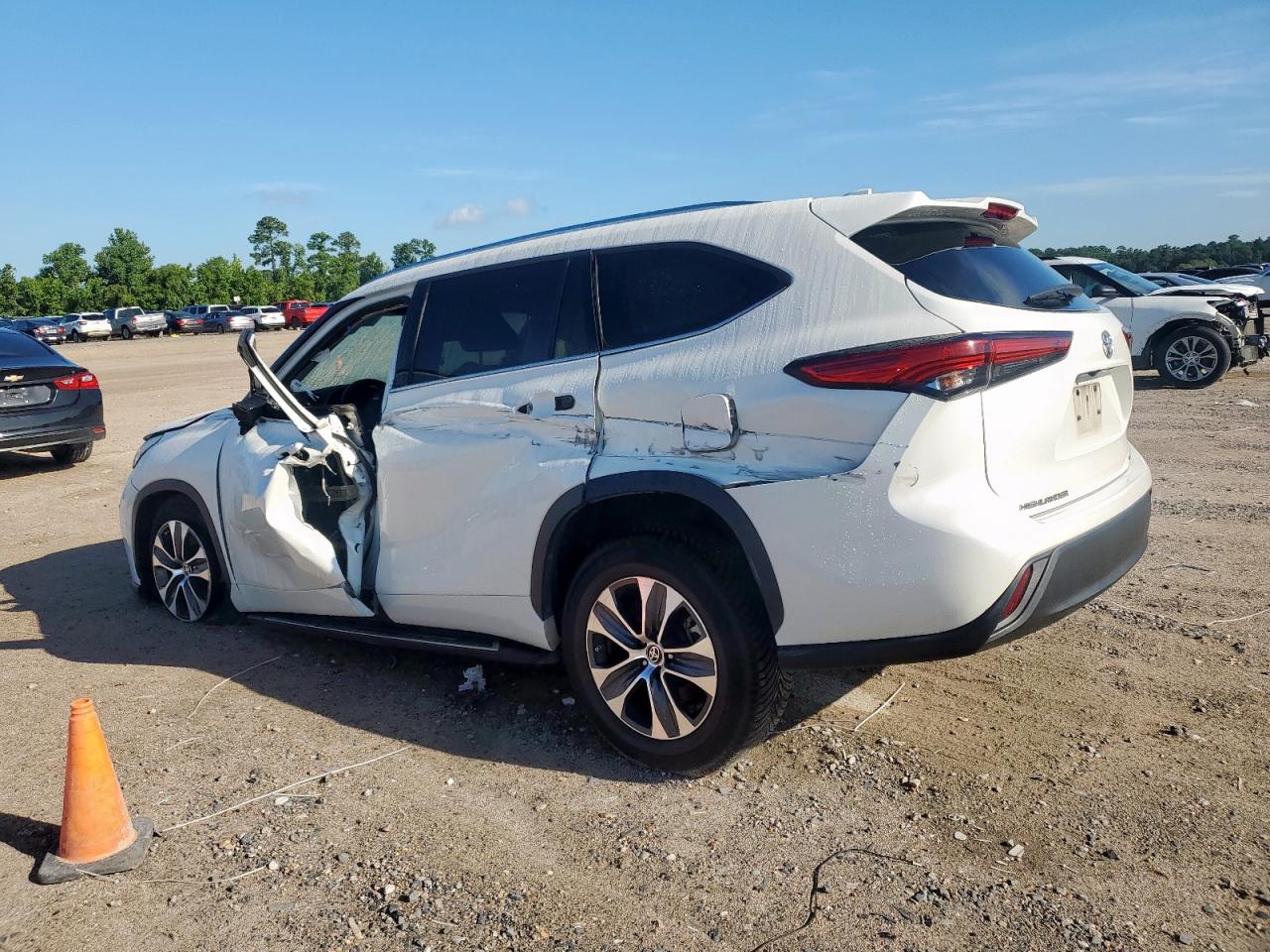 TOYOTA HIGHLANDER 2020