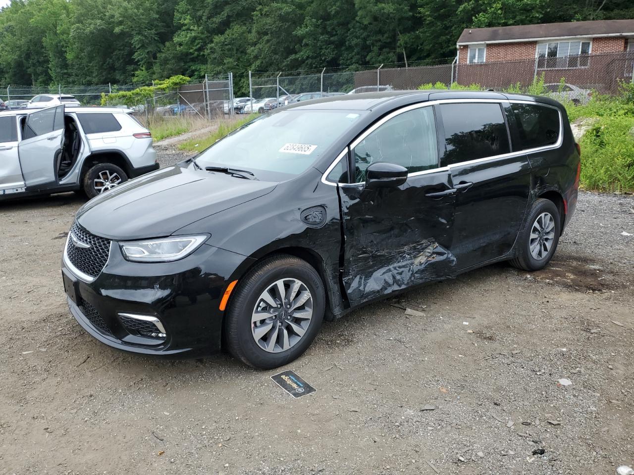 CHRYSLER PACIFICA H 2025