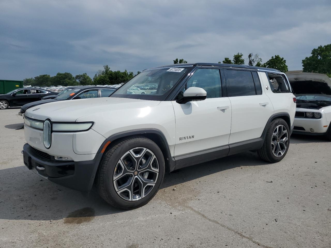 RIVIAN R1S ADVENT 2024