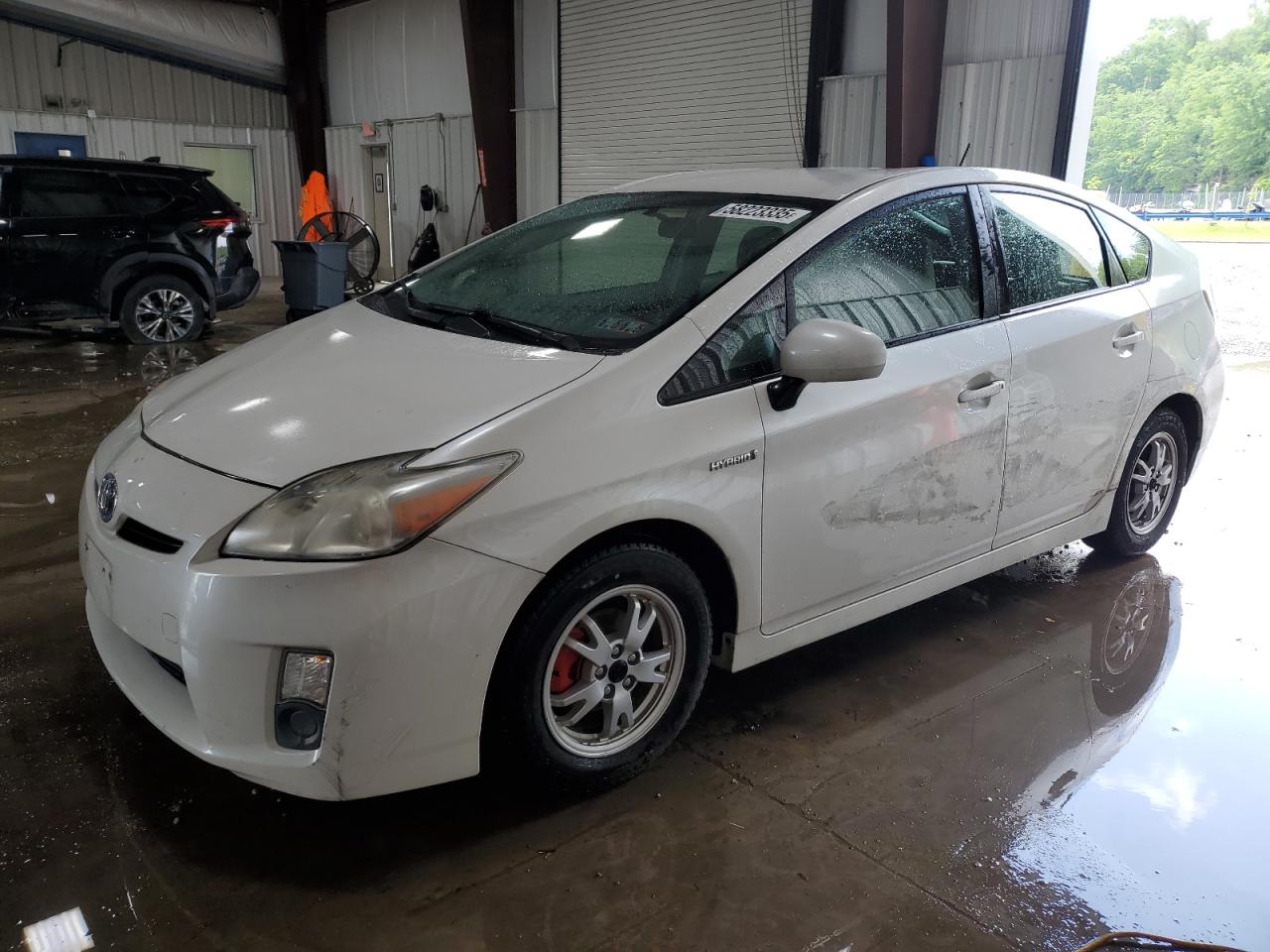 TOYOTA PRIUS 2011