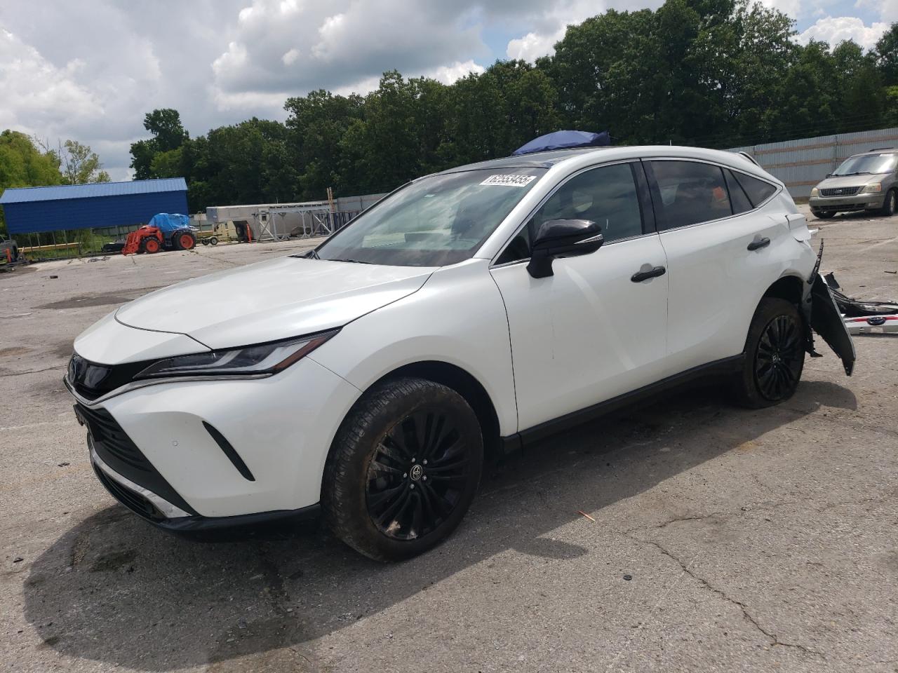 TOYOTA VENZA LE 2024