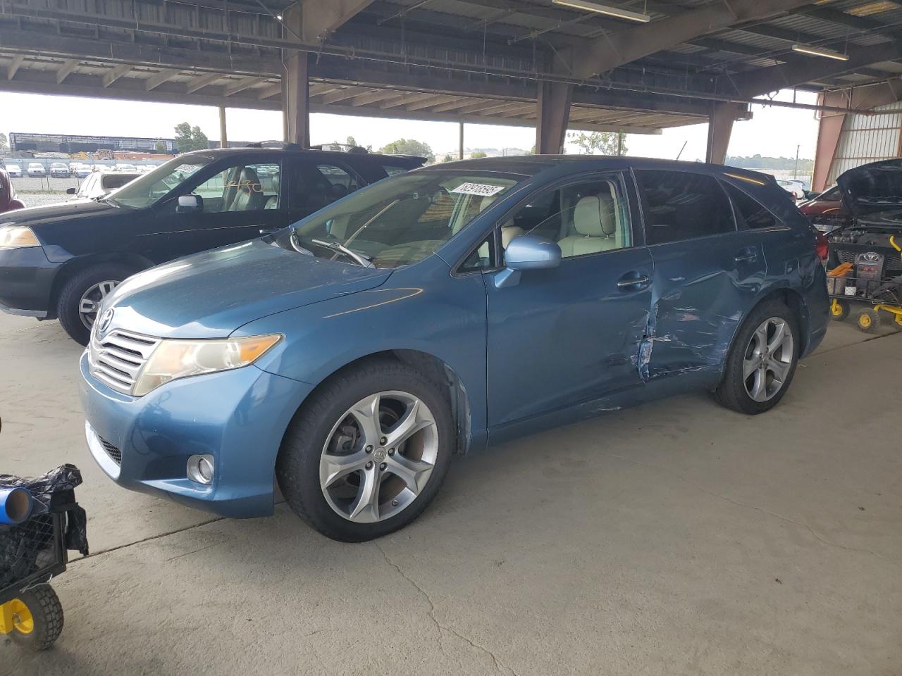TOYOTA VENZA 2011