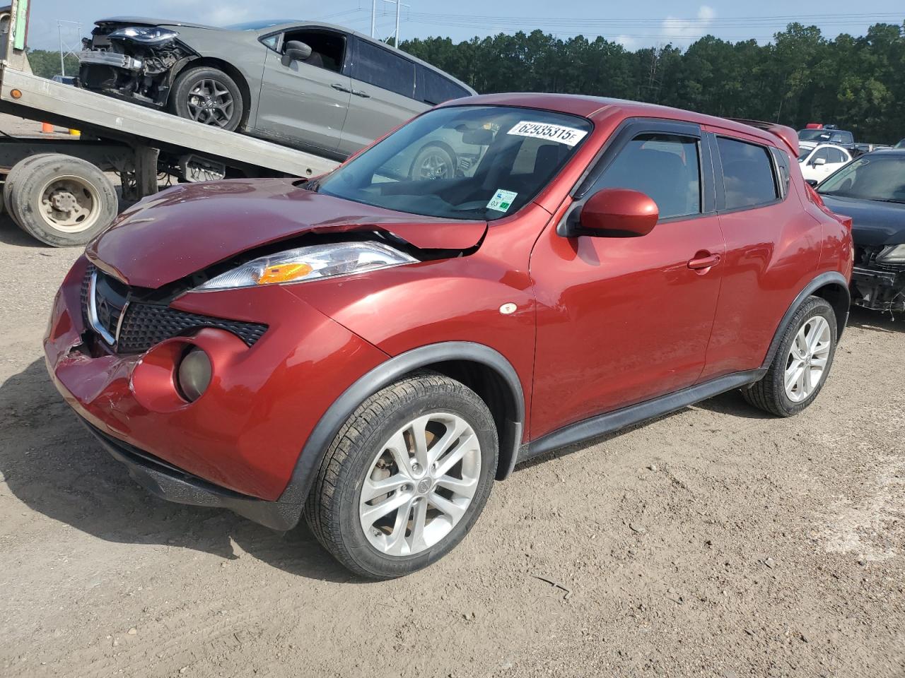 NISSAN JUKE S 2013