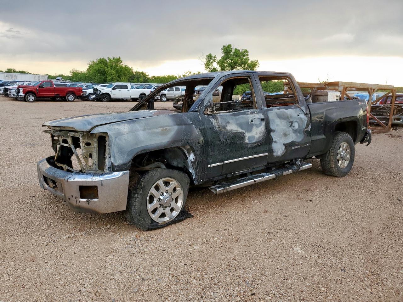 CHEVROLET SILVERADO 2015