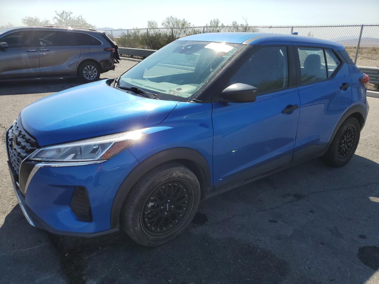 NISSAN KICKS S 2022