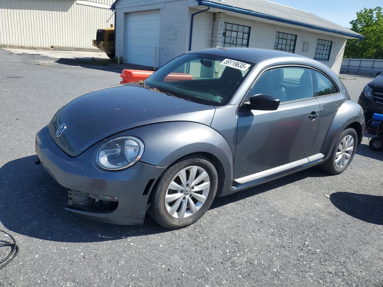 VOLKSWAGEN BEETLE 2014