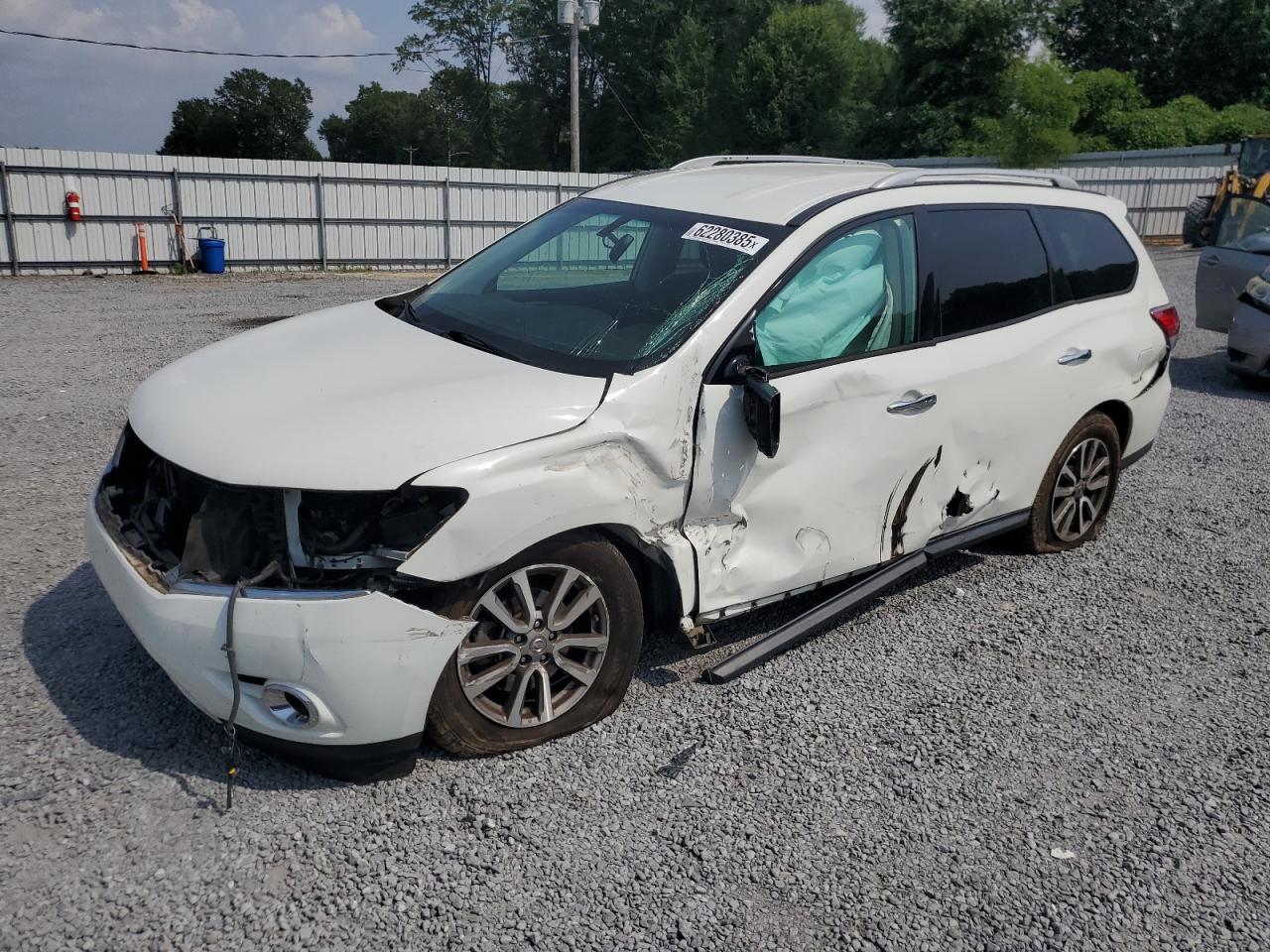 NISSAN PATHFINDER 2016