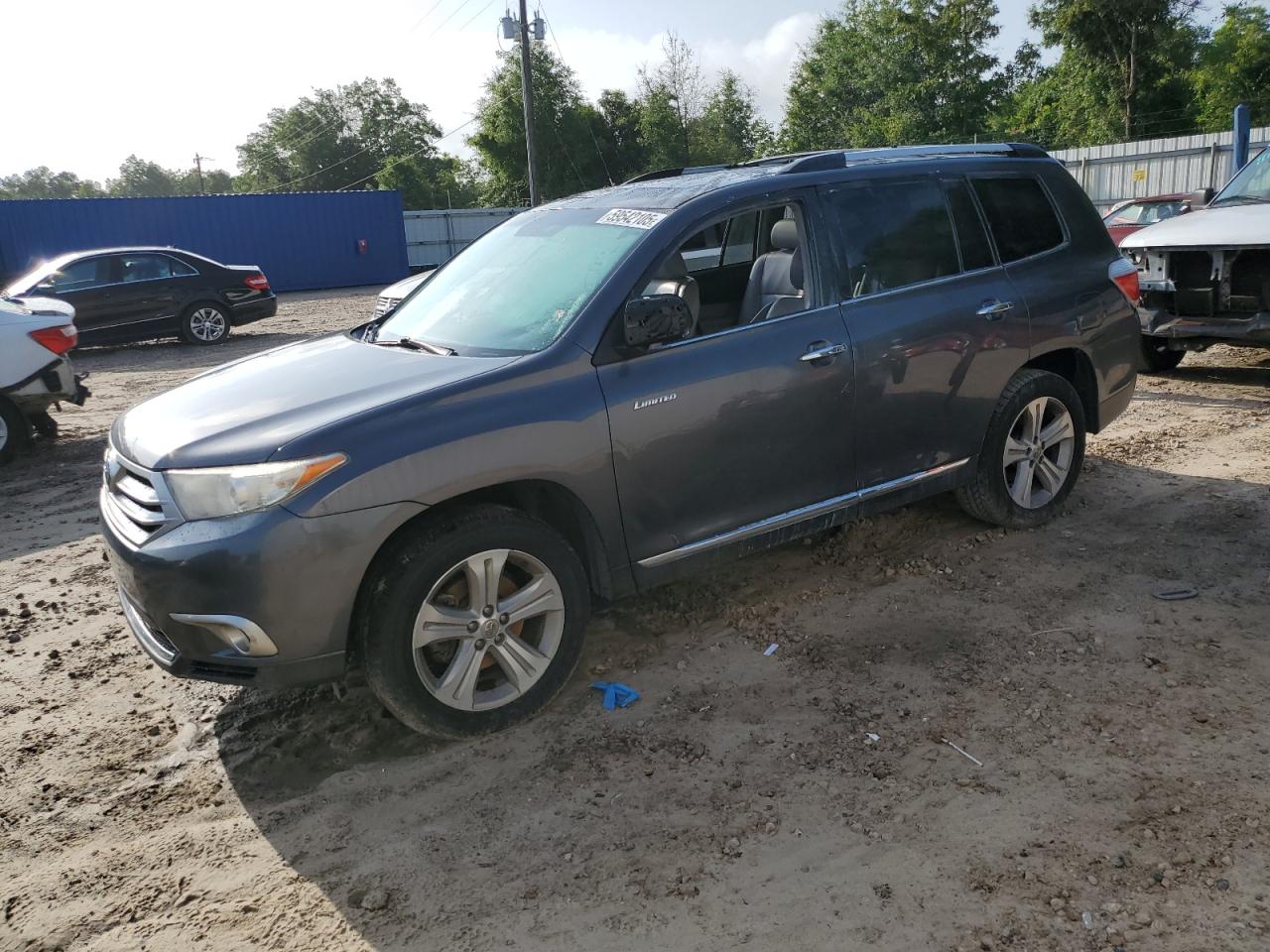 TOYOTA HIGHLANDER 2013