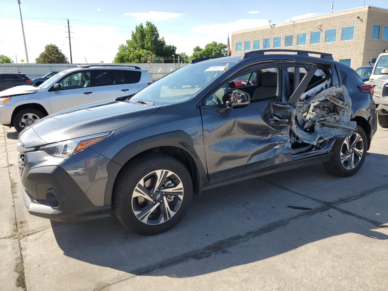 SUBARU CROSSTREK 2025
