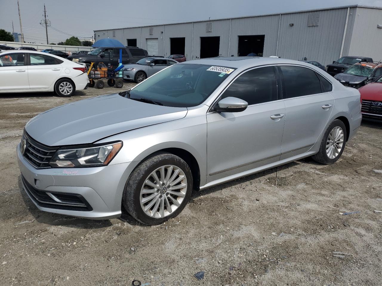 VOLKSWAGEN PASSAT SE 2016