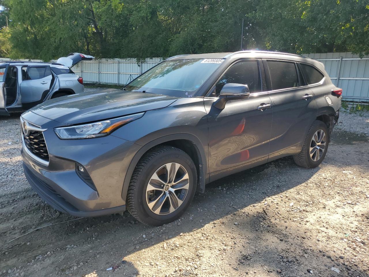 TOYOTA HIGHLANDER 2020