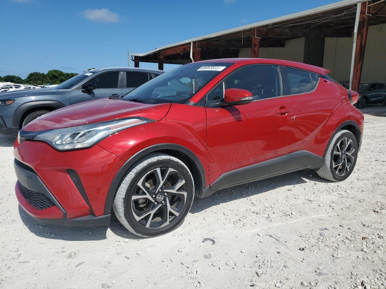 TOYOTA C-HR XLE 2021
