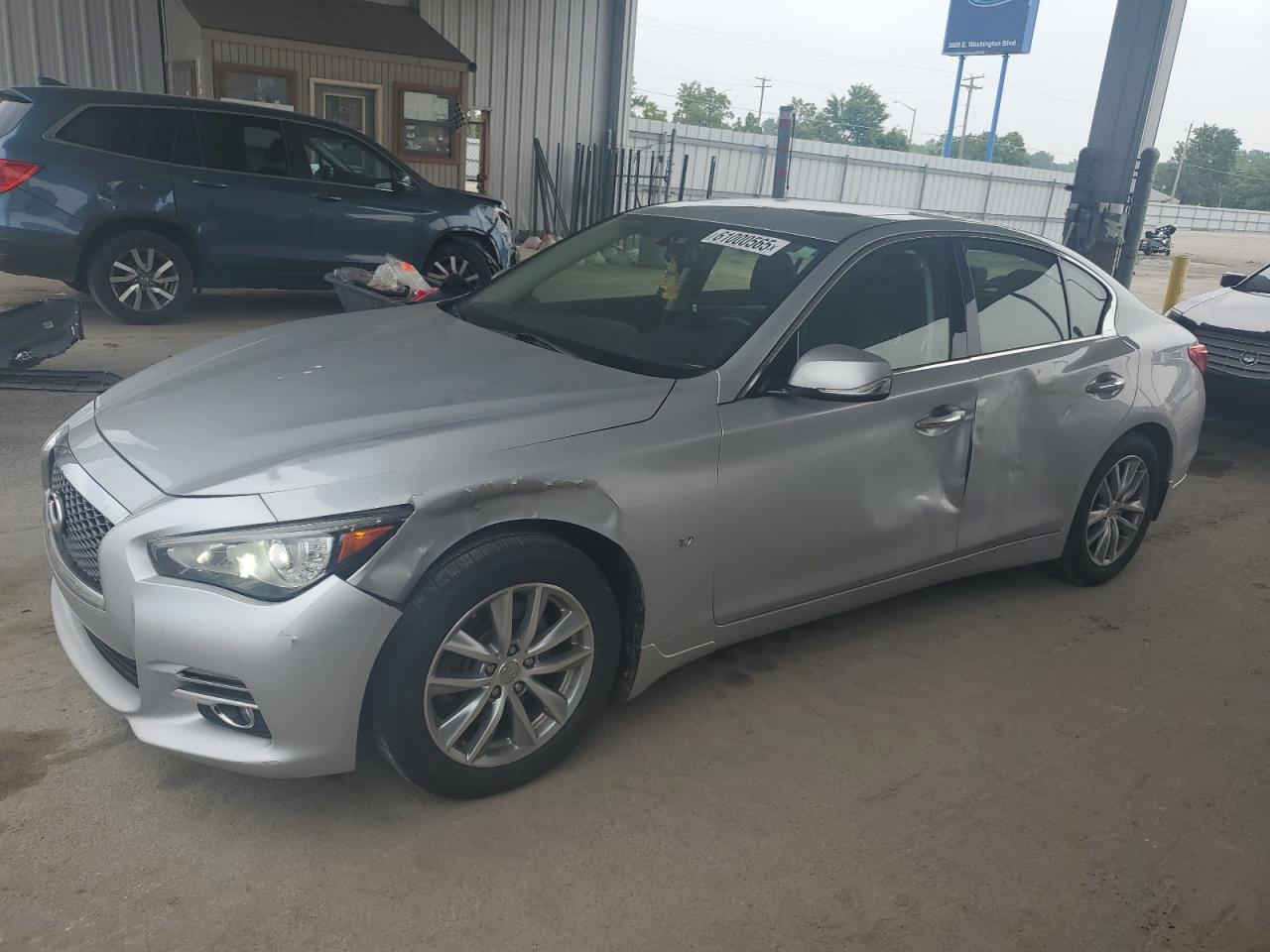 INFINITI Q50 BASE 2015