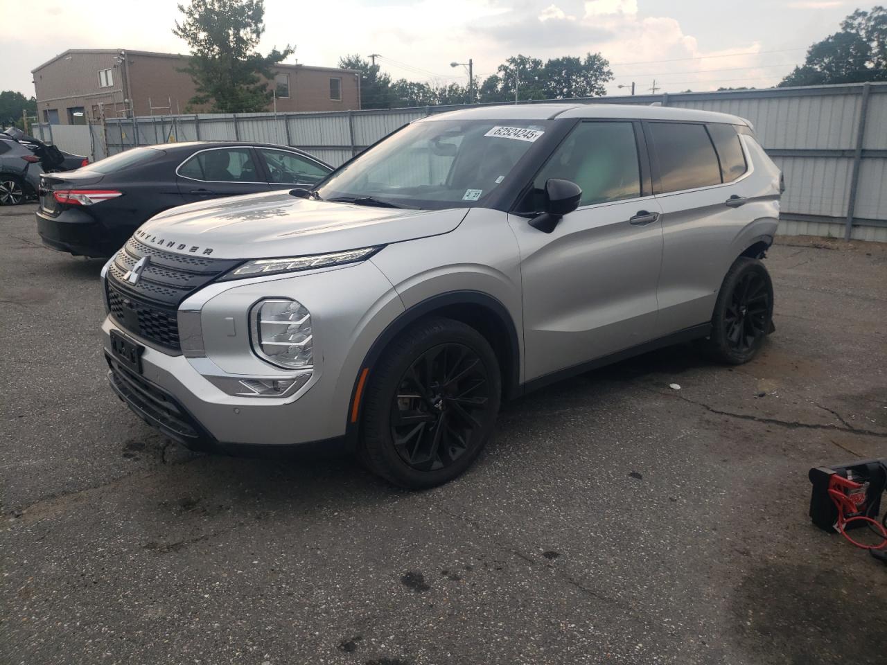 MITSUBISHI OUTLANDER 2022