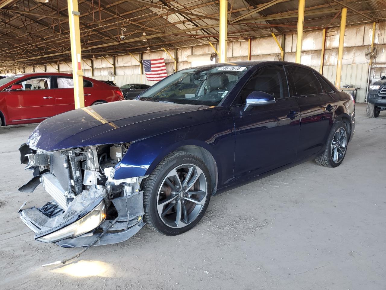 AUDI A4 2019