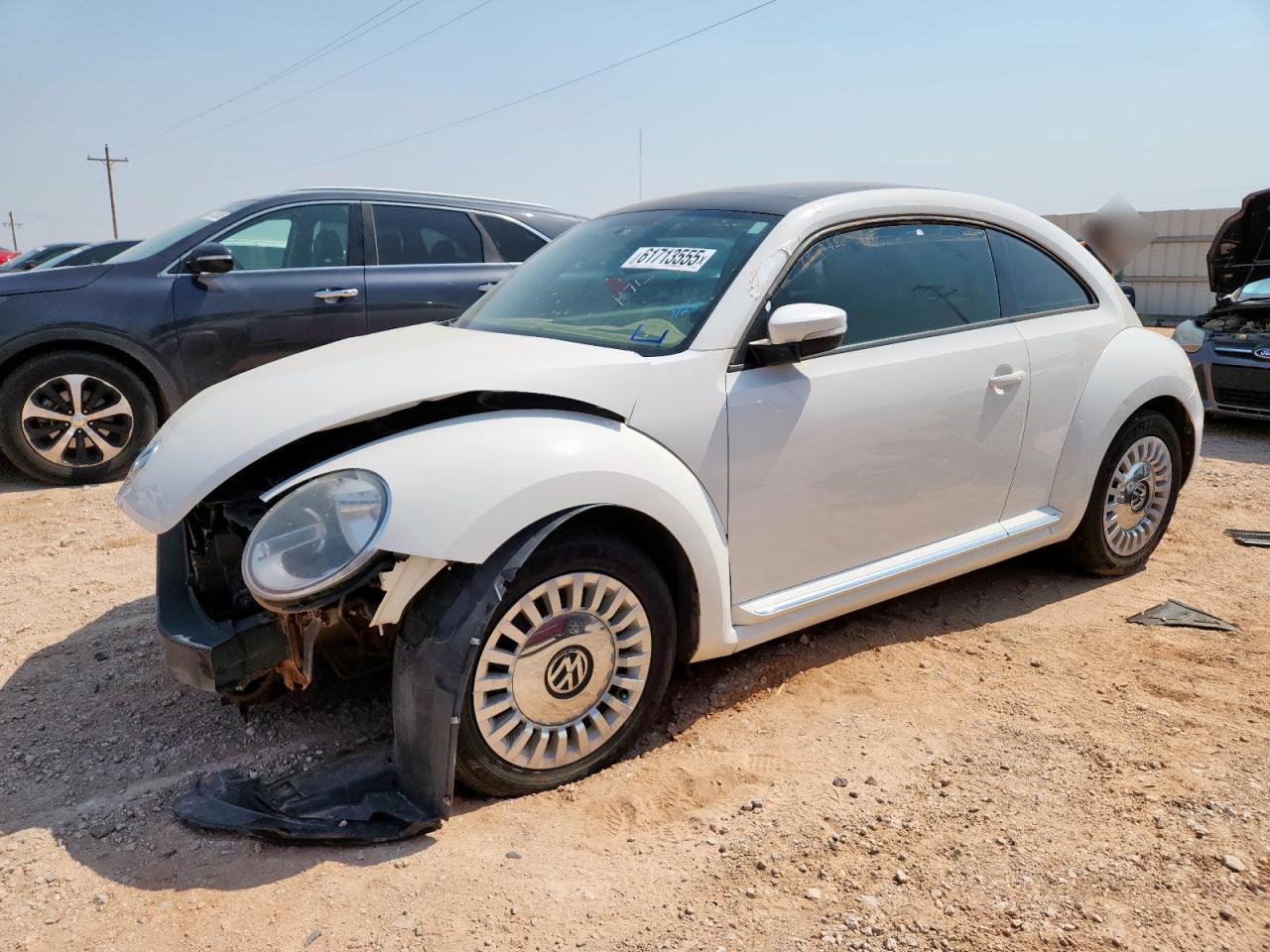 VOLKSWAGEN BEETLE 2013
