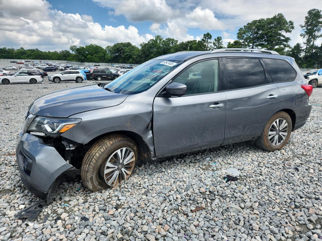 NISSAN PATHFINDER 2020