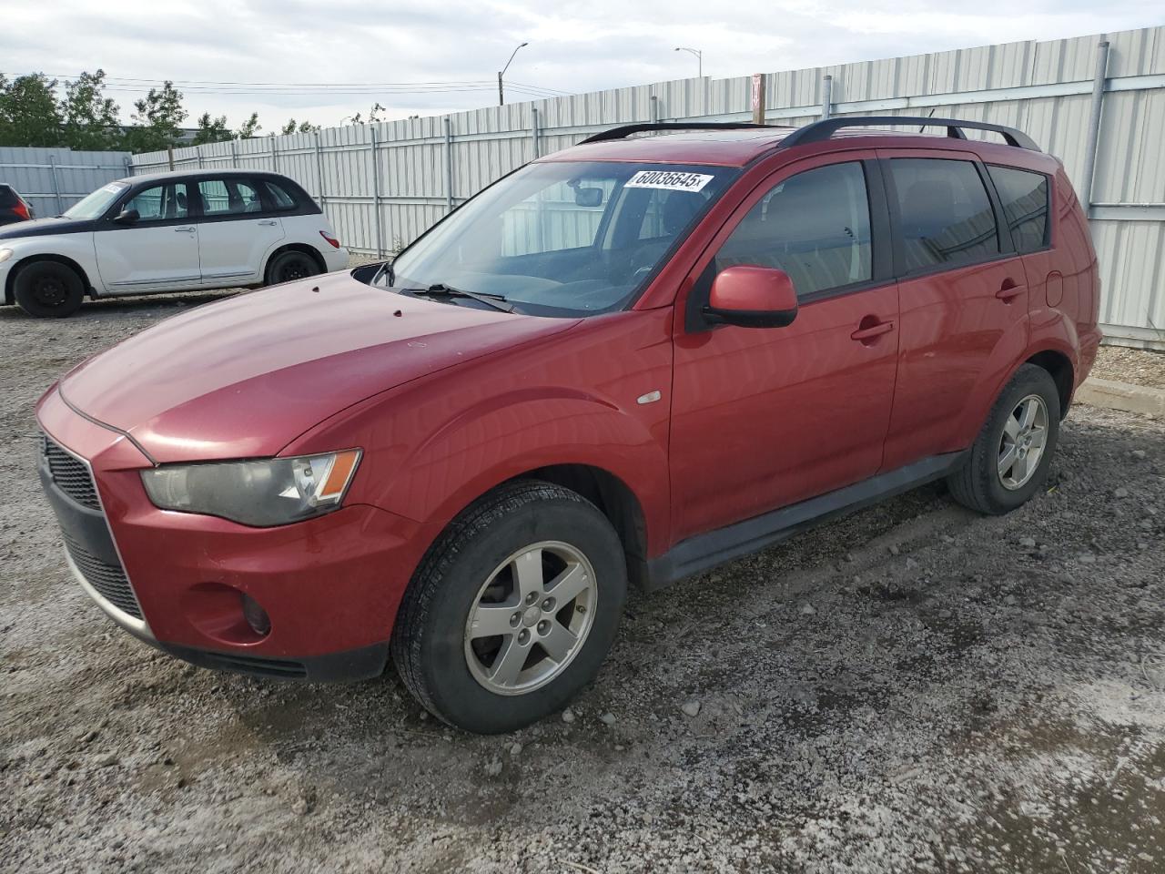 MITSUBISHI OUTLANDER 2011