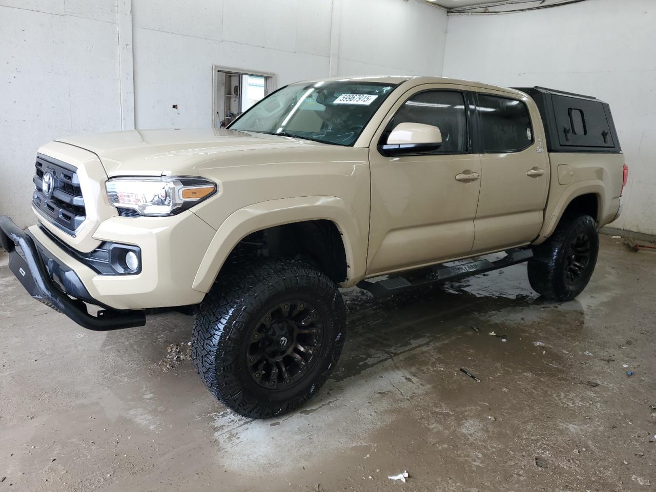 TOYOTA TACOMA DOU 2017