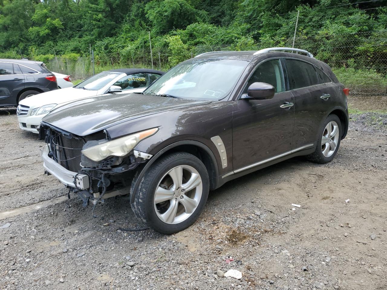 INFINITI FX35 2010