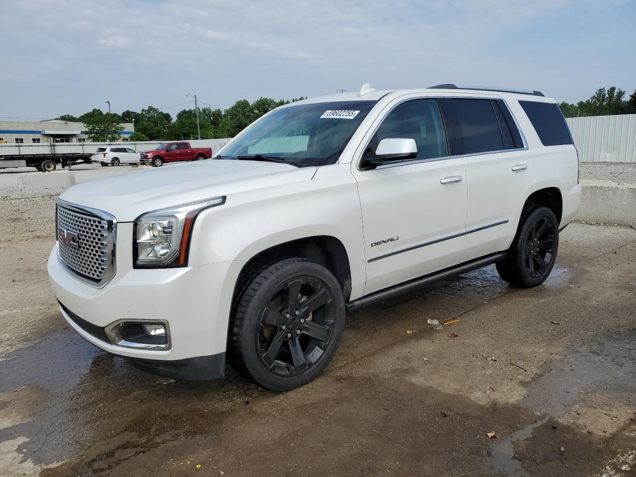GMC YUKON DENA 2017