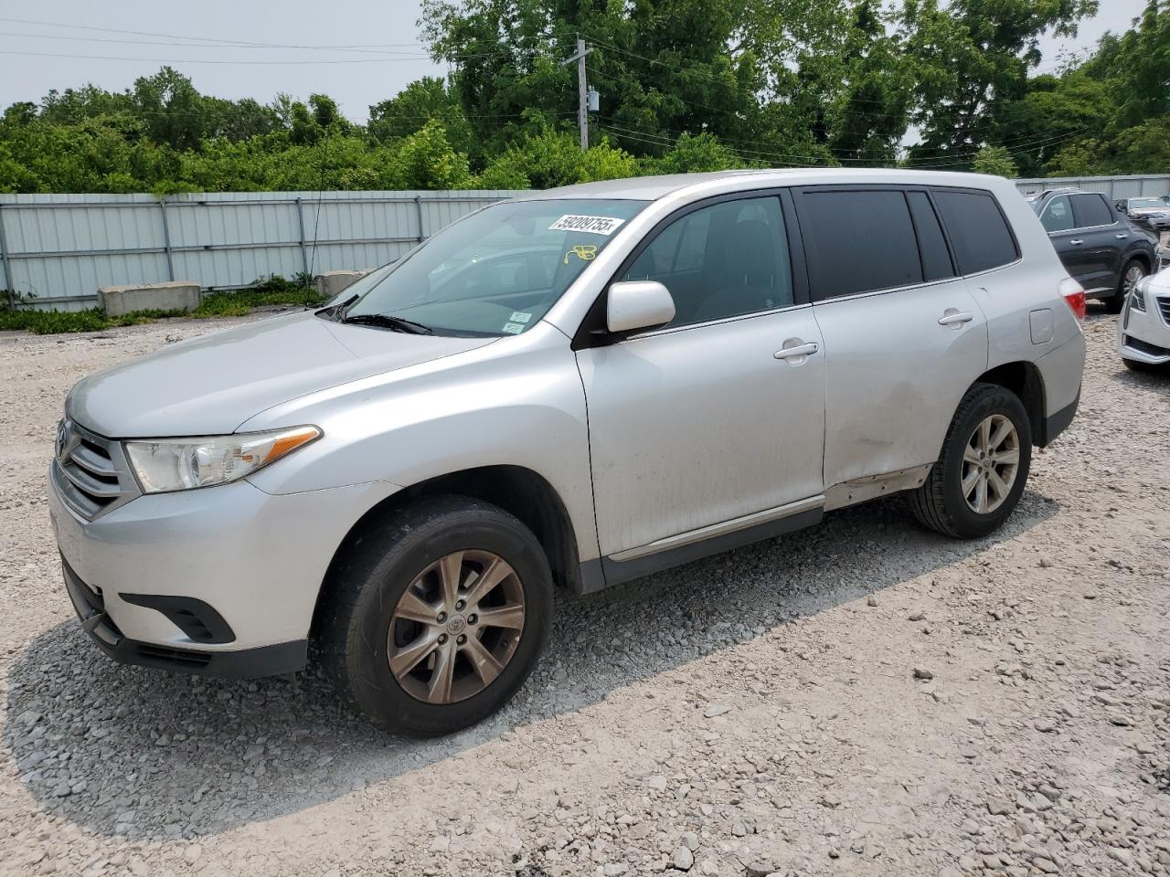 TOYOTA HIGHLANDER 2011