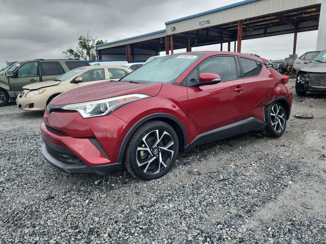 TOYOTA C-HR XLE 2018